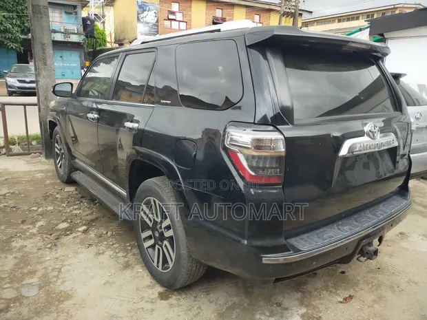 2015 Toyota 4Runner Limited Edition - 1