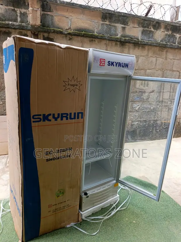 Skyrun 228L Food Display Chiller - 1