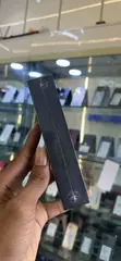 New Samsung Galaxy S21 5G 128GB Gray - 3