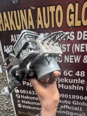 Toyota Highlander 2016-2017 Hydraulic ABS Module