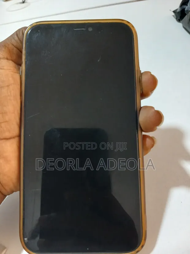 Apple iPhone 11 128GB Baki (Na Amfani) - 1