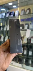 New Samsung Galaxy S10 128GB Black - 3