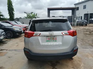 2014 Toyota RAV4 Silver