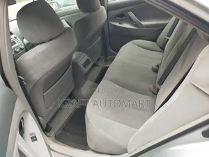 Toyota Camry 2010 Silver