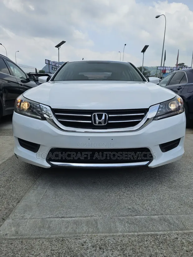 Honda Accord 2014 Fari - 1
