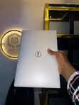 Dell XPS 13 Laptop - Intel Core i7, 8GB RAM, 256GB SSD - 1