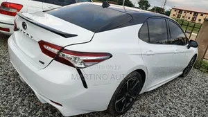 Toyota Camry XSE 2020