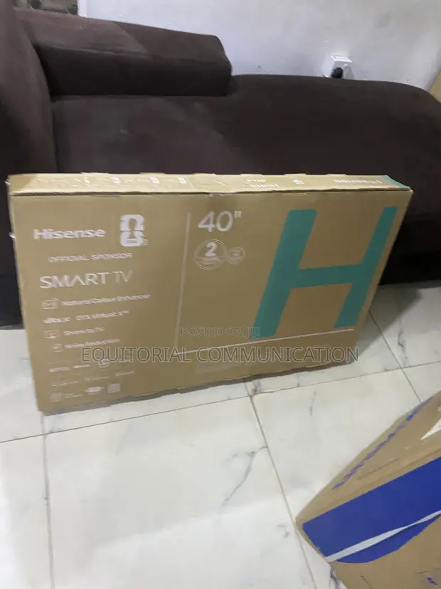 Hisense 40-Inch Smart LED TV - 1