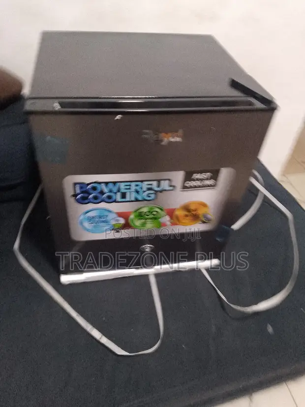 Royal RREF55BF 55L Mini Fridge - 1