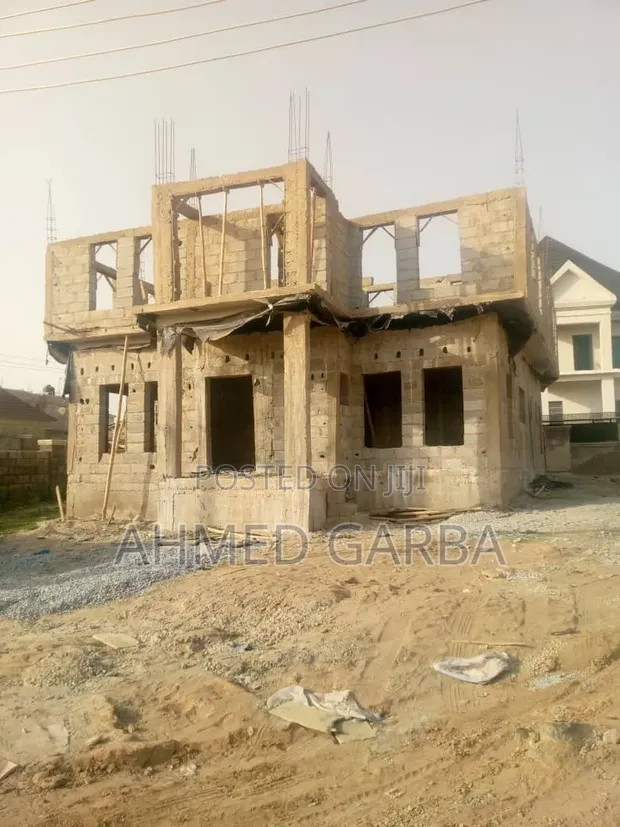 4-Bedroom Duplex don Sayarwa a Victoria City Estate, Sabon Lugbe - 1