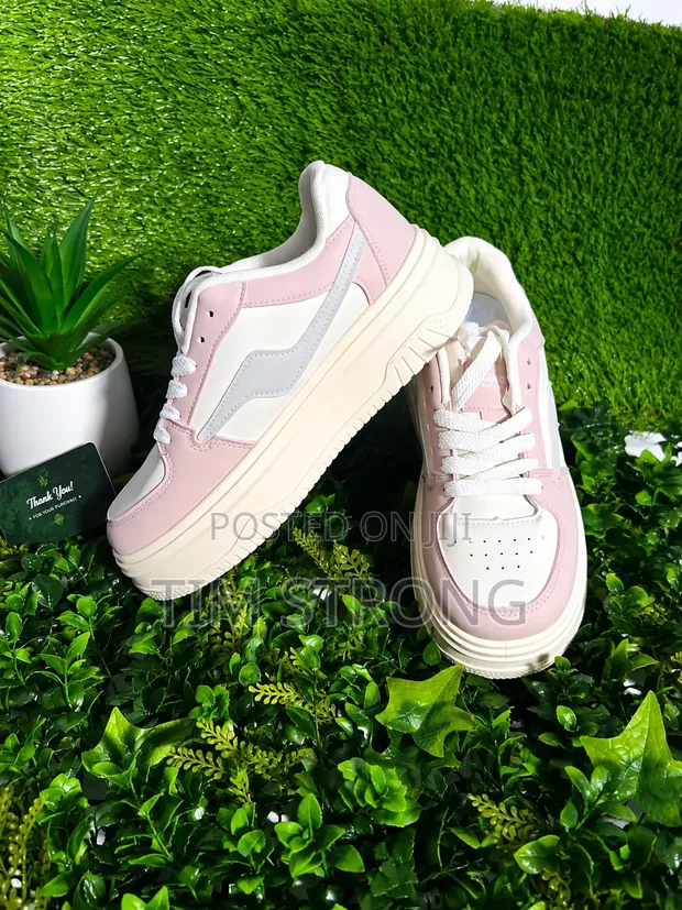 Premium Trendy Women's Pink Cream Chunky Platform Sneakers - 1