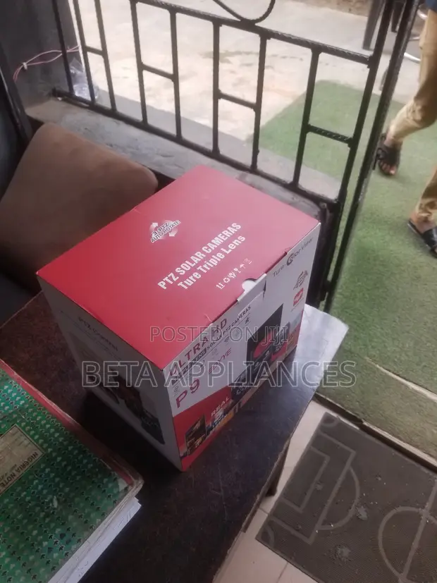 Triple-Lens AI Smart Solar PTZ Security Camera - 1