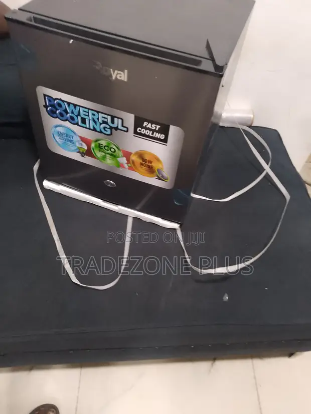 Royal Mini Refrigerator RREF55BF - 55L - 1