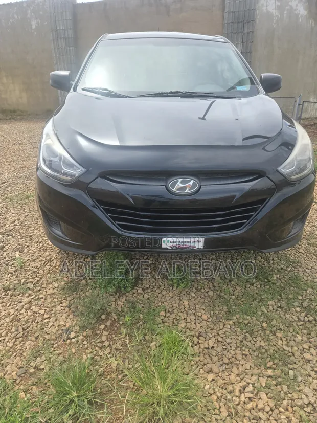 Hyundai Tucson GLS AWD 2014 Black - 1