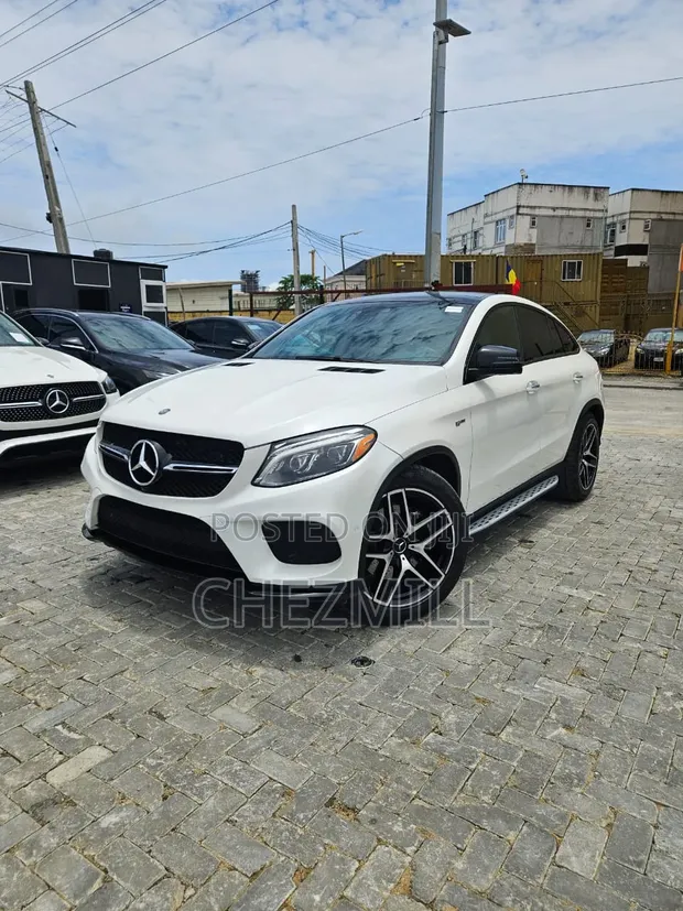 Mercedes-Benz GLE-Class 2017 White - 1