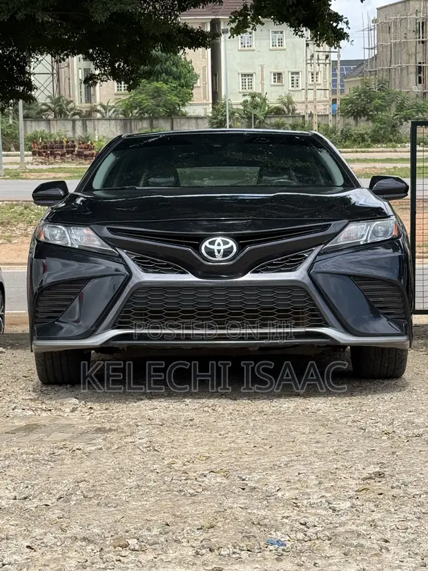 Toyota Camry SE Nightshade 2021 Black - 1