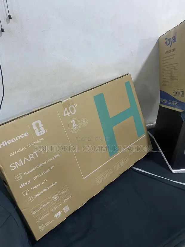 Hisense 40-Inch Smart LED TV - 1