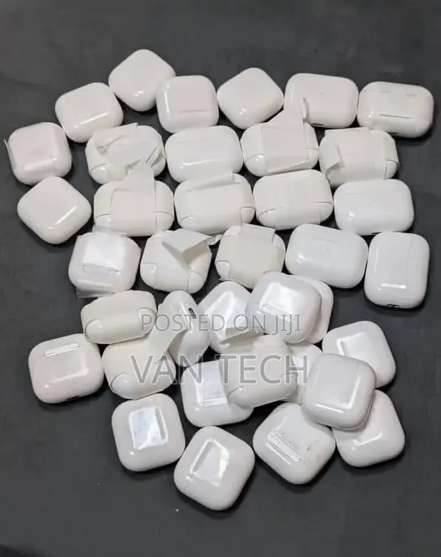 Apple AirPods Pro (2nd Gen) - Used - 1