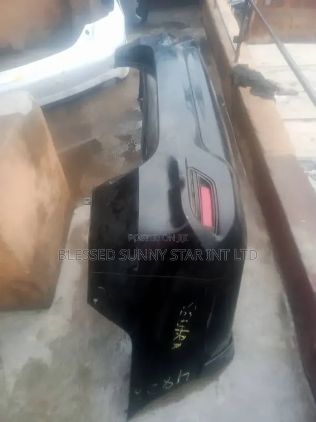 Bakin Bumper na Nissan Sentra - 1