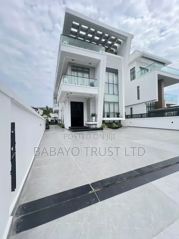 5 Bedroom Fully Detached Duplex a Kasuwa a Osapa London - 1