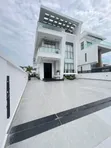 5 Bedroom Fully Detached Duplex a Kasuwa a Osapa London - 1