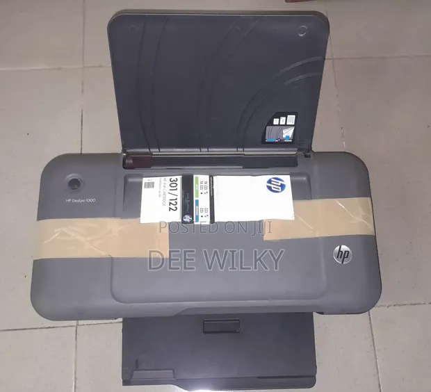 HP DeskJet 1000 Printer (J110a) - 1