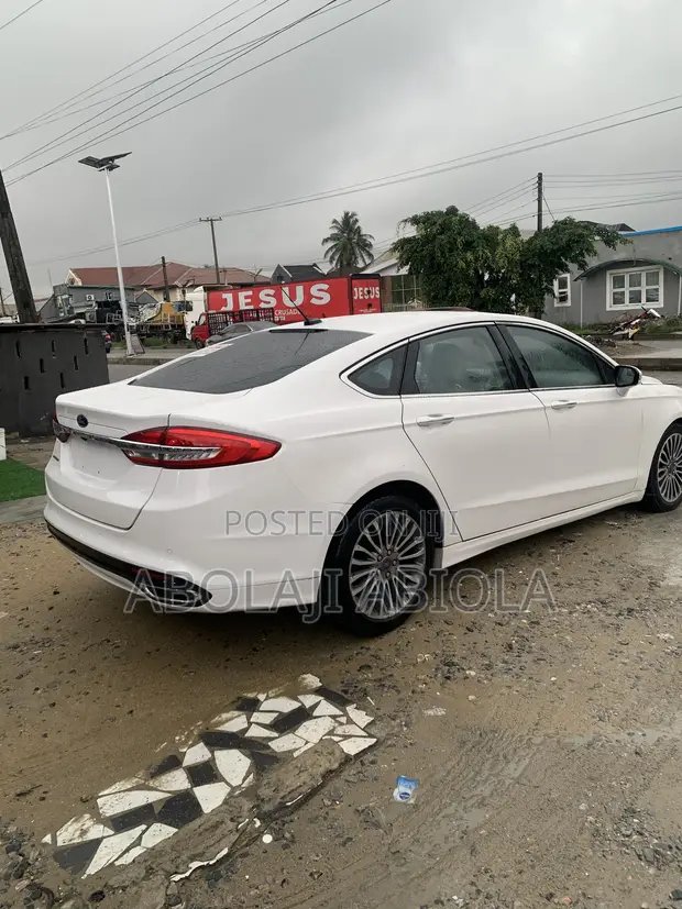 Ford Fusion 2017 Fari - 1