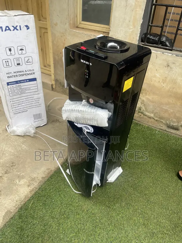 Maxi Heavy-Duty Water Dispenser - 1