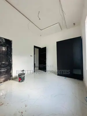 Sabon Gida Mai Ɗakuna 2 a Ogba, Ikeja