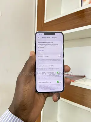 Apple iPhone 13 128GB White