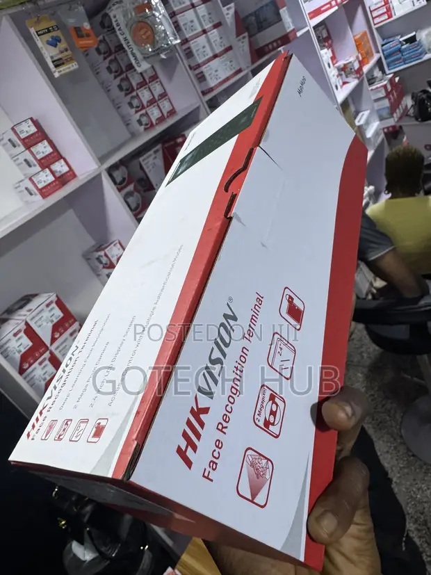 Hikvision DS-K1T321MFWX-B Na'urar Gane Fuska - 1