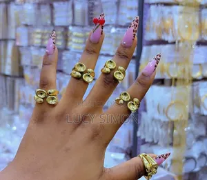 Stylish Gold Tone Knuckle Rings