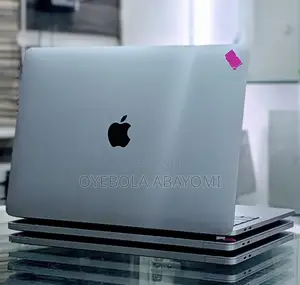 Apple MacBook Pro 2019 8GB Intel Core i5 256GB SSD