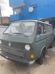 Volkswagen Transporter 2003 Green - 1