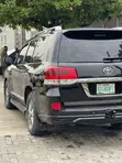 Toyota Land Cruiser don haya - 2
