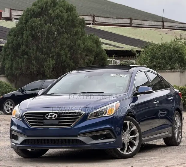 Hyundai Sonata Sport 2.0T Sedan 2016 - Shuɗi - 1