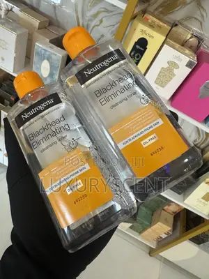 Neutrogena Blackhead Eliminating Toner