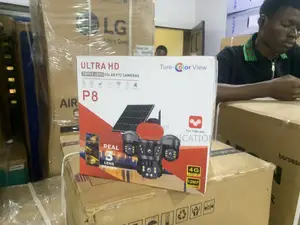 Ultra HD Solar PTZ Camera with Triple Lens Security
