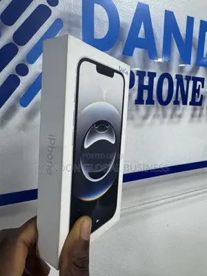 New Apple iPhone 16e 128GB