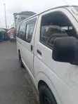Toyota HiAce 2010 Fari - 2