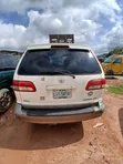 Toyota Sienna 2002 White - 3