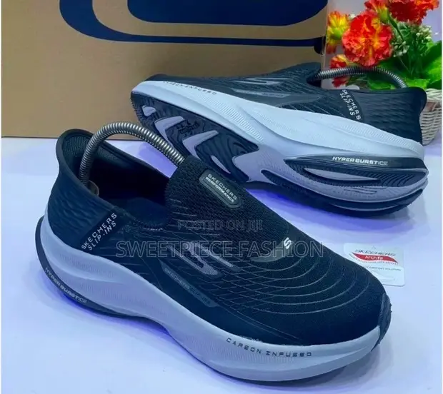 Skechers Unisex Sneakers - Brand New - 1