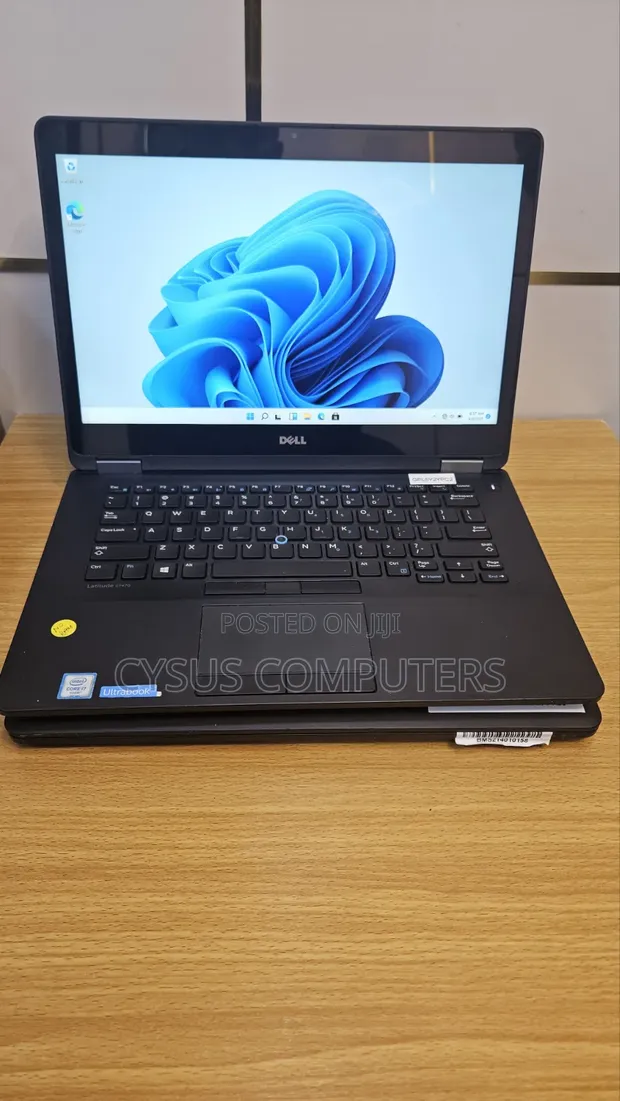Dell Latitude E7470 Laptop - Core i7, 8GB RAM, 256GB SSD - 1