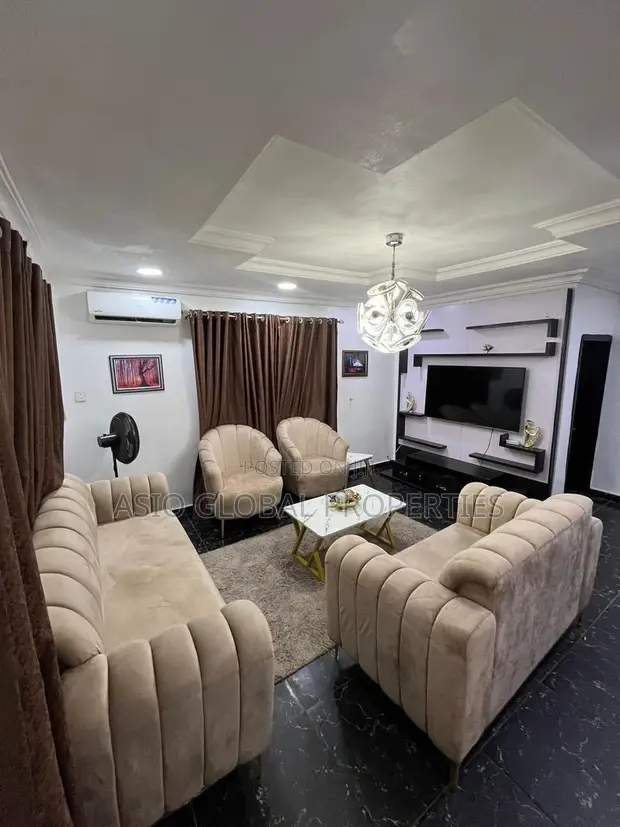 4-Bedroom Luxury Duplex in Ikeja GRA - 1