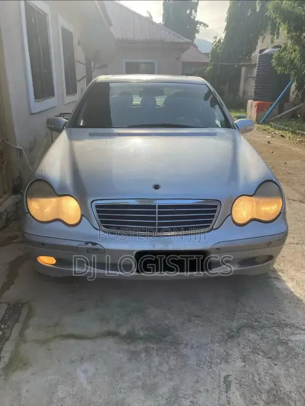 Mercedes-Benz C-Class C 180 (W203) 2001 Silver - 1
