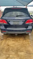 Mercedes-Benz GLE 350 2018 Blue - 3