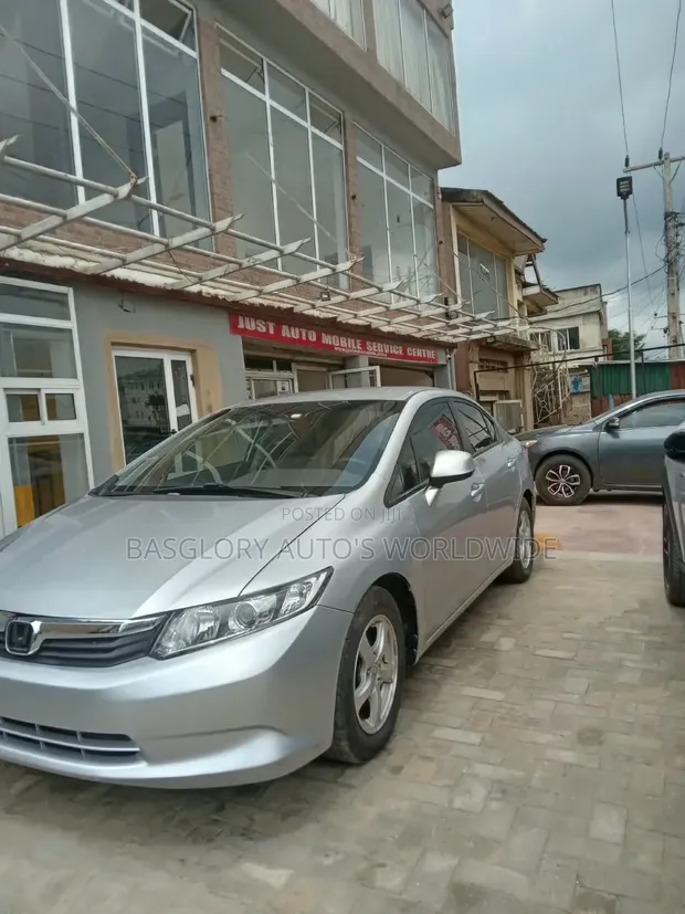 Honda Civic 2012 Silver - Factory Fitted CNG - 1