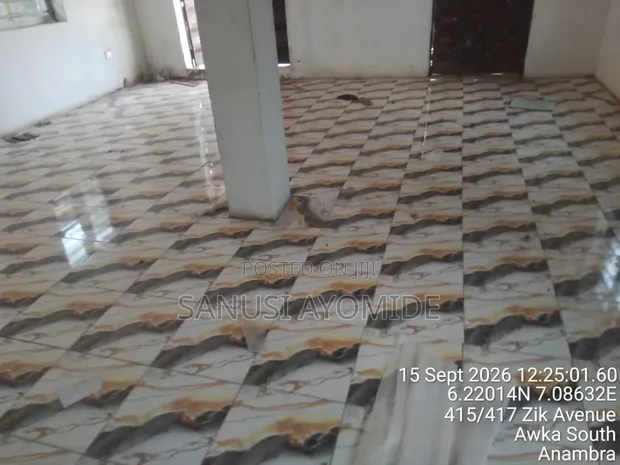 Commercial Showroom for Rent - Awka Aroma - 1
