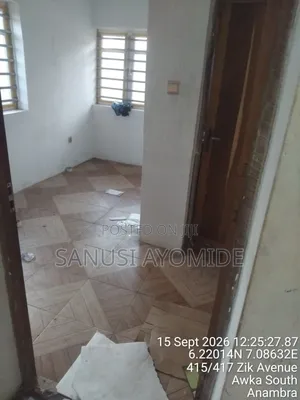 Commercial Showroom for Rent - Awka Aroma