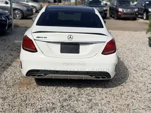 Mercedes-Benz C450 2016 White
